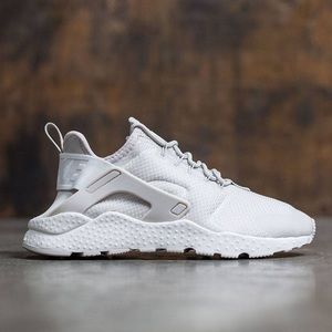 Nike Air Huaraches run ultra women’s shoes